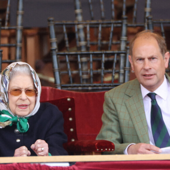 Elizabeth II et le prince Edward au Royal Windsor Horse Show le 13 mai 2022.. Photo by Stephen Lock/I-Images/ABACAPRESS.COM