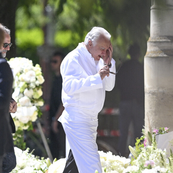 Le chef Alain Ducasse - Obsèques d'Antoine Alléno (fils du chef cuisinier français, trois étoiles au Guide Michelin Yannick Alléno) en la collégiale Notre-Dame de Poissy, France, le 13 mai 2022. © Jean-Baptiste Autissier/Panoramic/Bestimage 