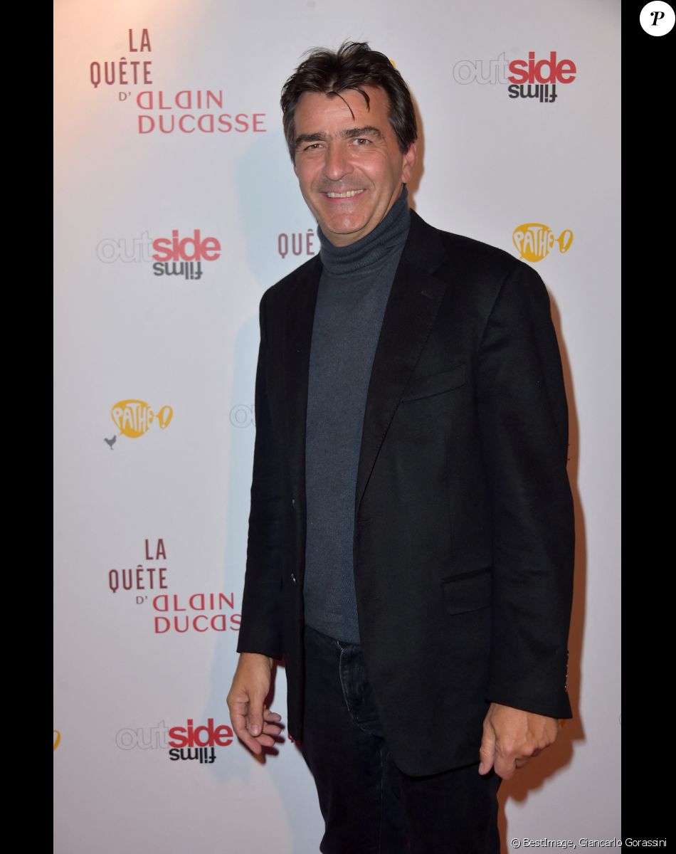 Le chef cuisinier français Yannick Alleno - Avant-première du film documentaire "La Quête d'Alain Ducasse" au cinéma du Panthéon à Paris, France, le 2 octobre 2017. © Giancarlo Gorassini/Bestimage