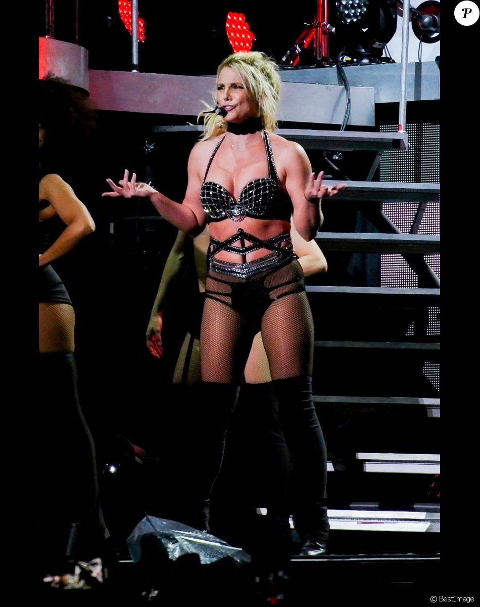 Britney Spears en concert à Scarborough, Royaume-Uni le 17 août 2018.