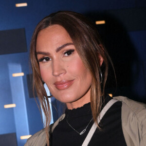 Exclusif - Vitaa (enceinte de son 3ème enfant) dans les loges lors du huitième de finale aller de la Ligue des champions entre le PSG et le Real Madrid au Parc des Princes à Paris le 15 février 2022.