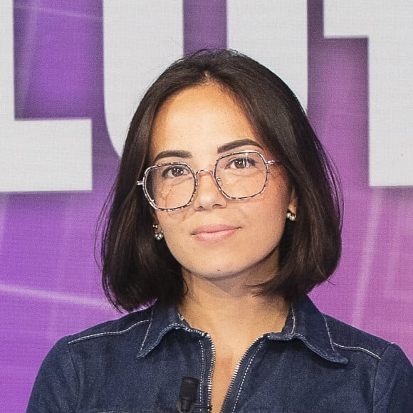 Exclusif - Agathe Auproux présente l'émission "1 jeune, 1 solution" sur C8 pour aider les jeunes à trouver un emploi. La première a été diffusée le 10 septembre 2021. © Jack Tribeca / Bestimage