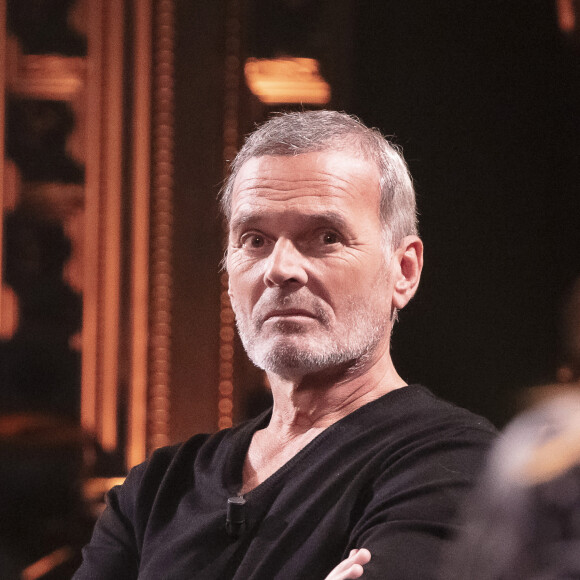 Exclusif - Laurent Baffie - Sur le plateau de l'émission On Est En Direct (OEED) du samedi 30/10/2021, exceptionnellement enregistrée et présentée par L.Salamé et L.Ruquier à Paris le 29 octobre 2021. © Jack Tribeca / Bestimage  Exclusive - For germany call for price - TV show 'On Est En Direct (OEED) show on Saturday 10/30/2021, exceptionally recorded and presented by L. Salamé and L.Ruquier in Paris on October 29, 2021. (No Web - pour suisse et Belgique)