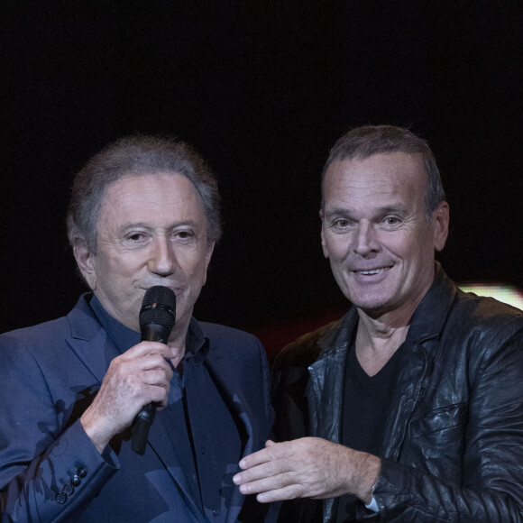 Michel Drucker, Laurent Baffie - La Nuit de la Déprime revient aux Folies Bergère, le 3 février 2020. © Pierre Perusseau / Bestimage