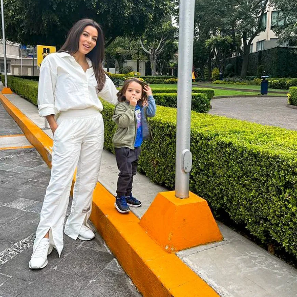 Eva Longoria avec son fils Santiago, fruit de son union avec l'homme d'affaires Jose Antonio Baston - Instagram