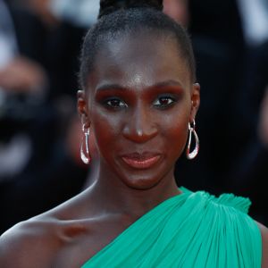 Eye Haidara - Montée des marches du film "Coupez !" pour la cérémonie d’ouverture du 75ème Festival International du Film de Cannes. Le 17 mai 2022 © Cyril Moreau / Bestimage  Red carpet of the movie « Final Cut (Coupez !) » for the opening ceremony of the 75th Cannes International Film Festival. On may 17th 2022 