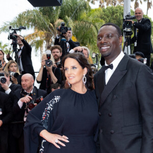 Omar Sy et sa femme Hélène - Montée des marches du film " Top Gun : Maverick " lors du 75ème Festival International du Film de Cannes. Le 18 mai 2022 © Olivier Borde / Bestimage 