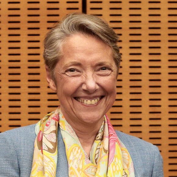 La future présidente de la RATP, Elisabeth Borne, lors de son audition par la commission du développement durable et de l'aménagement du territoire de l'Assemblee Nationale à Paris, France, le 12 mai 2015
