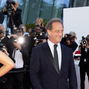 Vincent Lindon - Montée des marches du film " Armageddon Time " lors du 75ème Festival International du Film de Cannes. Le 19 mai 2022 © Olivier Borde / Bestimage