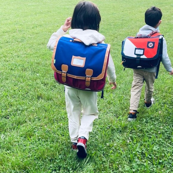 Faustine Bollaert dévoile une photo de ses enfants en route pour l'école