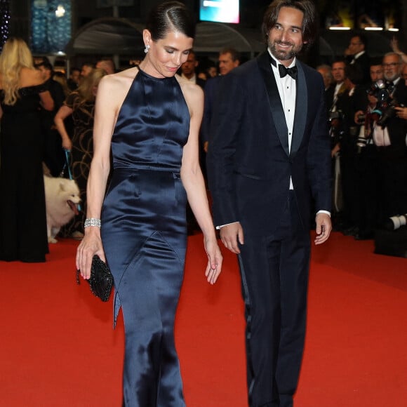 Charlotte Casiraghi et son mari Dimitri Rassam - Montée des marches du film " Frère et Soeur " lors du 75ème Festival International du Film de Cannes. Le 20 mai 2022 © Dominique Jacovides / Bestimage 