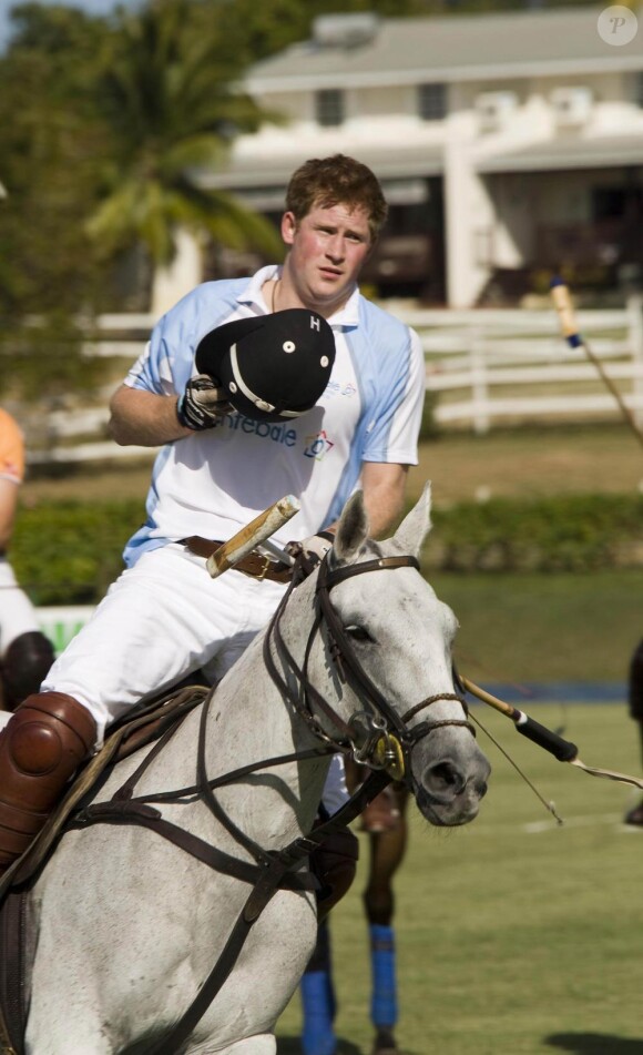 Prince Harry participe à un match de polo caritatif à La Barbade. 31/01/2010