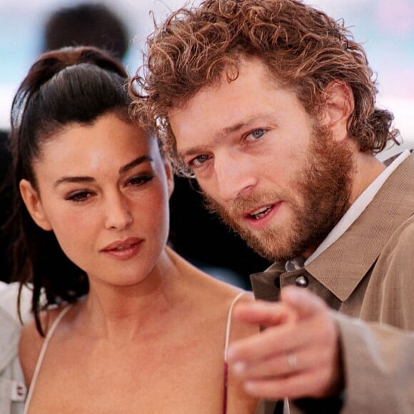 Monica Bellucci et Vincent Cassel - Photocall du film "Irréversible" de Gaspar Noé au Festival de Cannes.