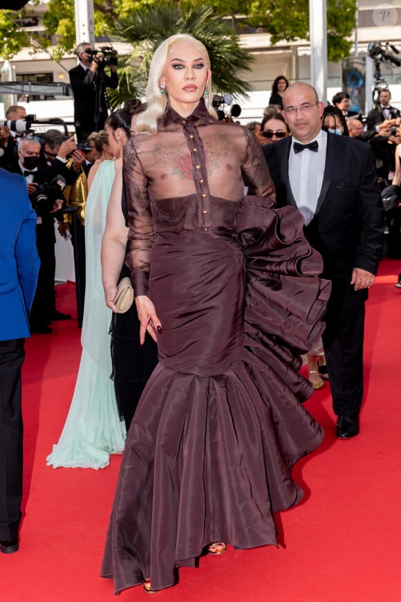 Miss Fame - Montée des marches du film " Heojil Kyolshim (Decision To Leave) " lors du 75ème Festival International du Film de Cannes. Le 23 mai 2022 © Cyril Moreau / Bestimage 