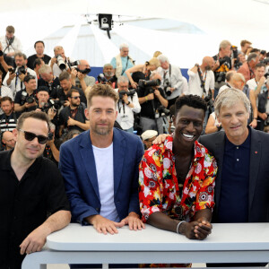 Yorgos Pirpassopoulos, Scott Speedman, Welket Bungue, Viggo Mortense, Don McKella - 75e Festival International du Film de Cannes, le 24 mai 2022. © Dominique Jacovides/Bestimage