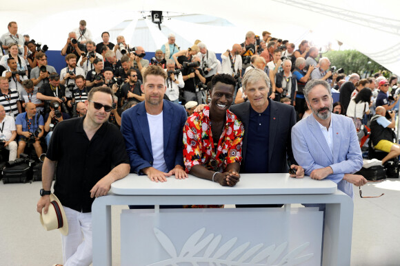 Yorgos Pirpassopoulos, Scott Speedman, Welket Bungue, Viggo Mortense, Don McKella - 75e Festival International du Film de Cannes, le 24 mai 2022. © Dominique Jacovides/Bestimage