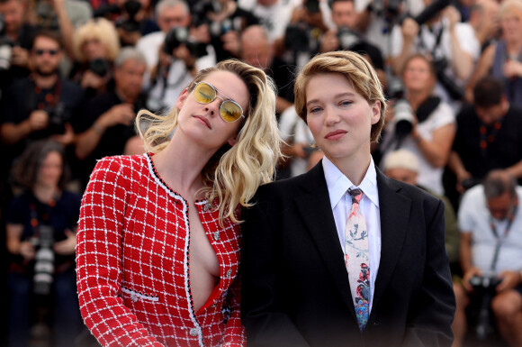 Kristen Stewart, Léa Seydoux - 75e Festival International du Film de Cannes, le 24 mai 2022. © Dominique Jacovides/Bestimage