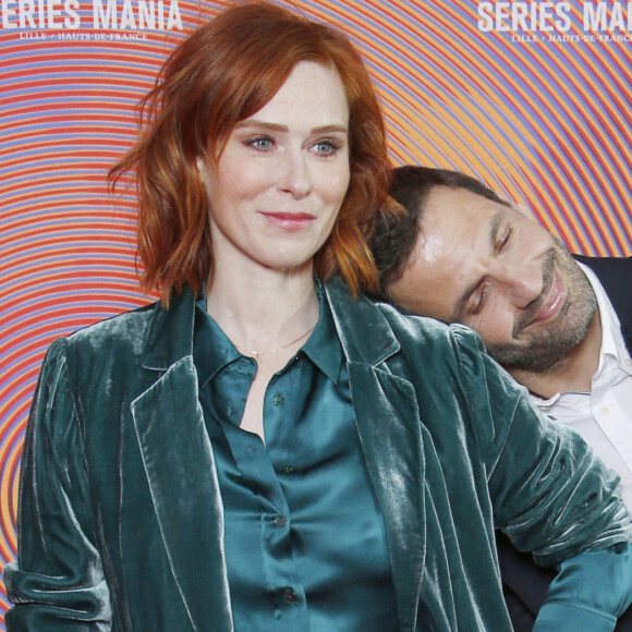 Audrey Fleurot, Medhi Nebbou - Photocall de la soirée d'ouverture du Festival Séries Mania à Lille. Le 18 mars 2022. © Christophe Aubert via Bestimage