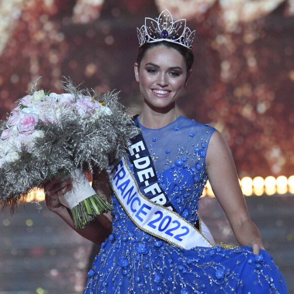 Diane Leyre élue Miss France