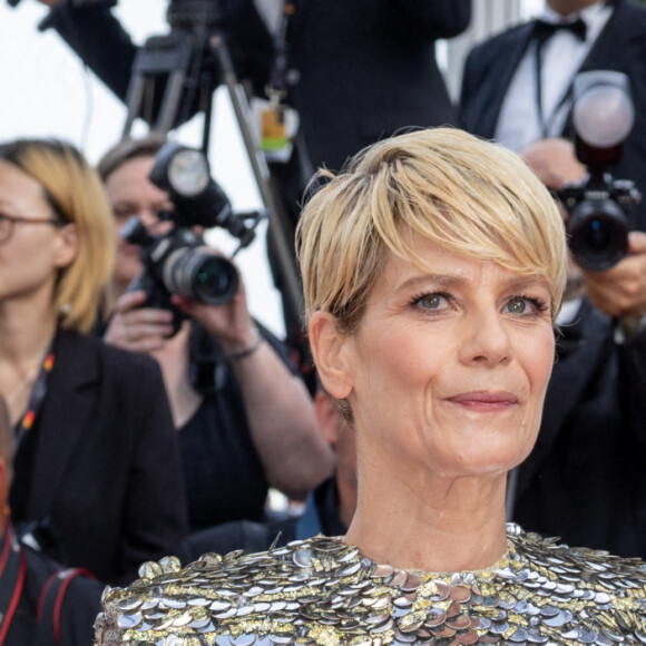 Marina Fois, guest - Montée des marches du film " Broker (Les bonnes étoiles) " lors du 75ème Festival International du Film de Cannes. Le 26 mai 2022 © Olivier Borde / Bestimage