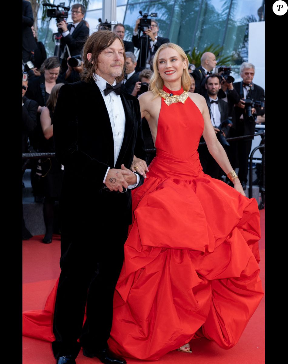 Norman Reedus et sa compagne Diane Kruger (Robe Oscar de la Renta) - Montée des marches du film " L'Innocent " lors du 75ème Festival International du Film de Cannes. Le 24 mai 2022 © Olivier Borde / Bestimage