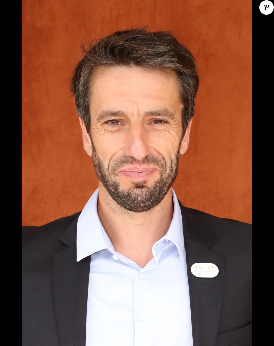Tony Estanguet (Président du Comité des jeux Olympiques 2024 à Paris) au village (Jour 3) lors des Internationaux de France de Tennis de Roland Garros 2022, à Paris, France, le 24 mai 2022. © Bertrand Rindoff/Bestimage