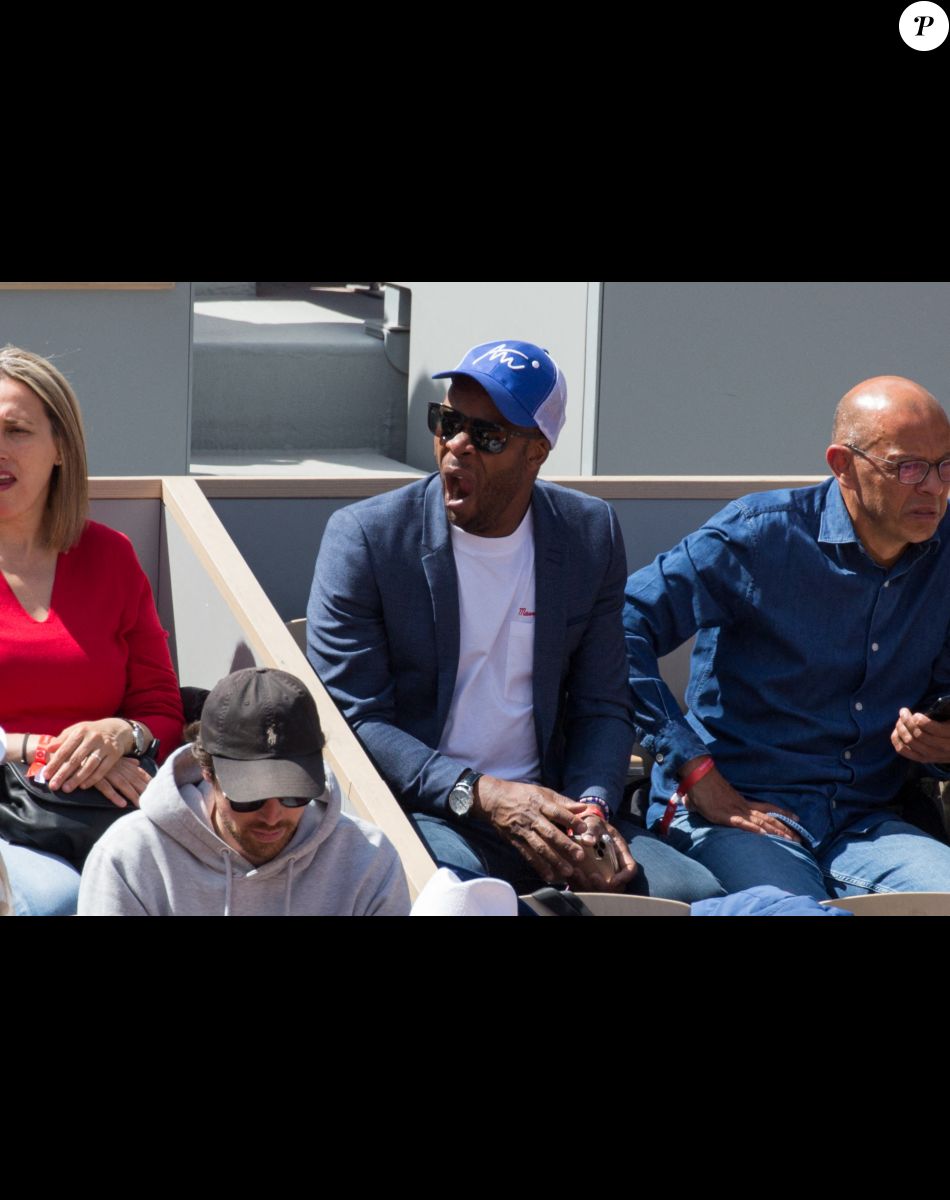 Sylvain Wiltord - Jour 3 - Les célébrités en tribune lors des internationaux de France de Roland Garros à Paris le 24 mai 2022.