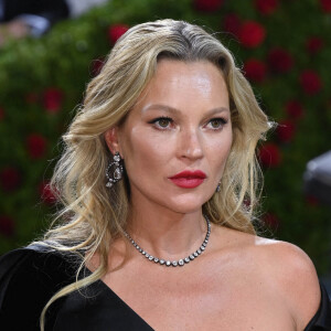 Kate Moss à la soirée du "MET Gala 2022 : In America: An Anthology of Fashion" à New York