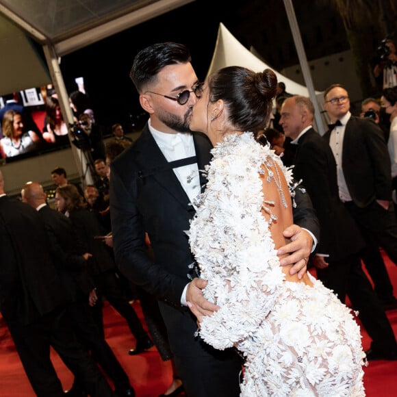 Thomas Vergara et sa femme Nabilla Benattia (enceinte) - Montée des marches du film " Stars At Noon " lors du 75ème Festival International du Film de Cannes. Le 25 mai 2022 © Cyril Moreau / Bestimage