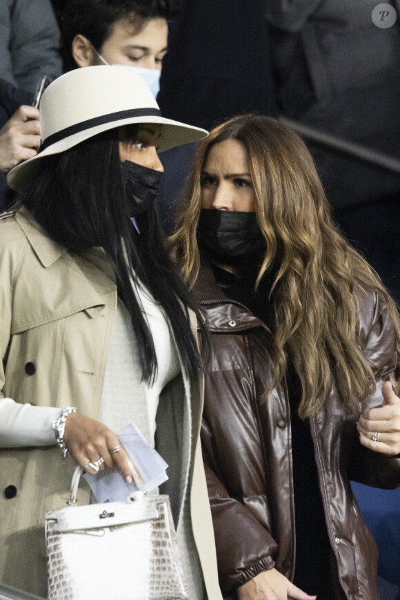 Demdem et Vitaa - People au match de Ligue 1 Uber Eats "PSG contre Monaco (2-0)" au Parc des Princes à Paris le 12 décembre 2021. © Cyril Moreau/Bestimage 