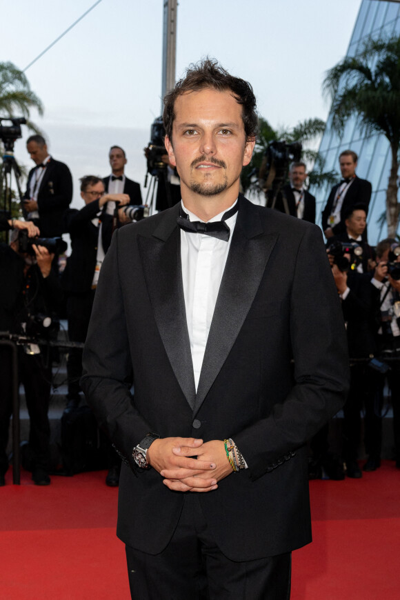 Juan Arbelaez - Montée des marches du film " Mascarade " lors du 75ème Festival International du Film de Cannes. Le 27 mai 2022 © Olivier Borde / Bestimage