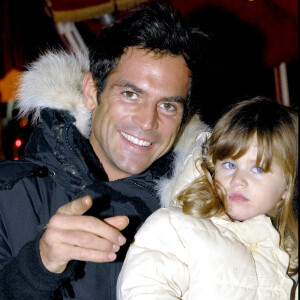 Filip Nikolic et sa fille Sasha lorsqu'elle était enfant