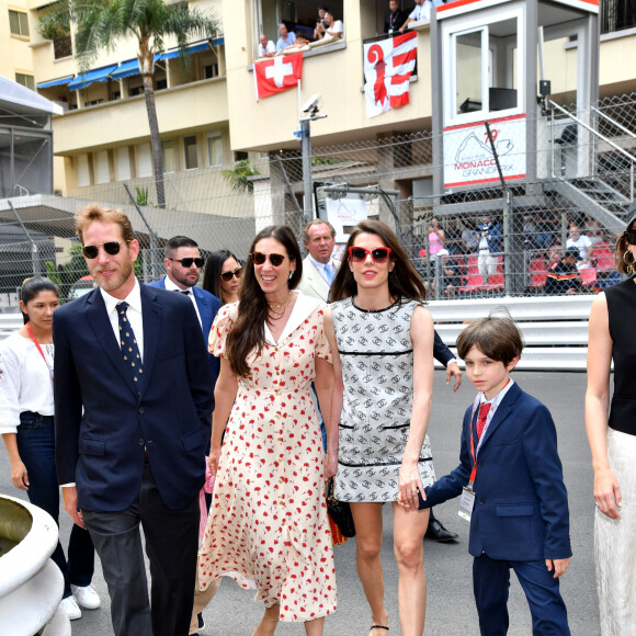 Andrea Casiraghi, sa femme Tatiana Santo Domingo, Charlotte Casiraghi et son fils Raphaël Elmaleh - La famille de Monaco assiste au Grand Prix de F1 de Monaco, le 29 mai 2022. © Bruno Bebert/Bestimage 