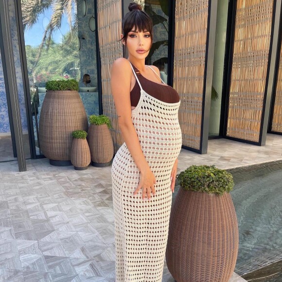 Nabilla Benattia enceinte et sublime sur Instagram