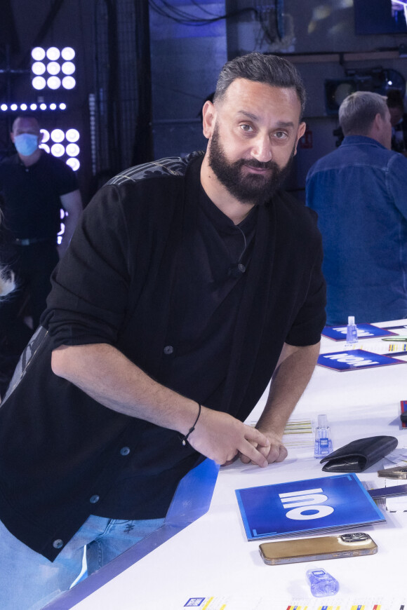 Exclusif - Cyril Hanouna - Sur le plateau de l'émission TPMP (Touche Pas à Mon Poste) présentée en direct par C.Hanouna et diffusée sur C8 - Paris le 22/04/2022 - © Jack Tribeca / Bestimage