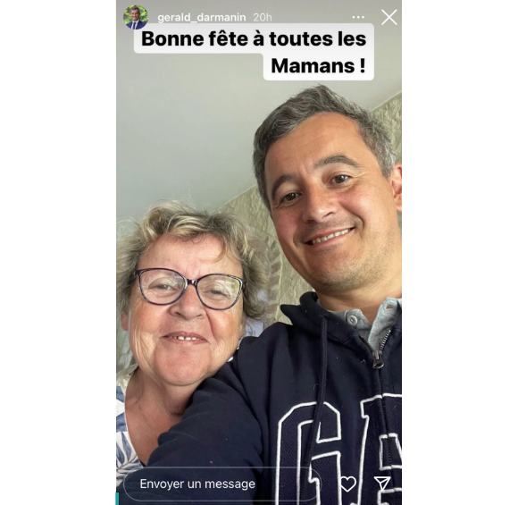 Gérald Darmanin a dévoilé en story sur Instagram une photo de sa mère Annie Ouakid et lui pour la fête des mères le 29 mai 2022