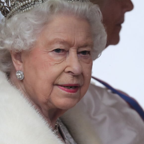 La reine Elisabeth II d'Angleterre - La famille royale d'Angleterre à son arrivée à l'ouverture du Parlement au palais de Westminster à Londres. Le 14 octobre 2019