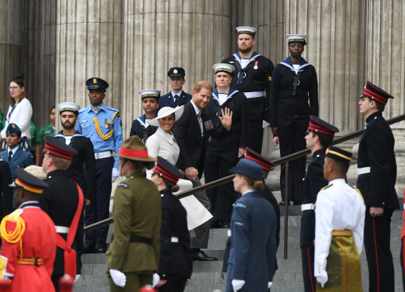 Le prince Harry, duc de Sussex et Meghan Markle, duchesse de Sussex - Les membres de la famille royale et les invités lors de la messe célébrée à la cathédrale Saint-Paul de Londres, dans le cadre du jubilé de platine (70 ans de règne) de la reine Elisabeth II d'Angleterre. Londres, le 3 juin 2022.