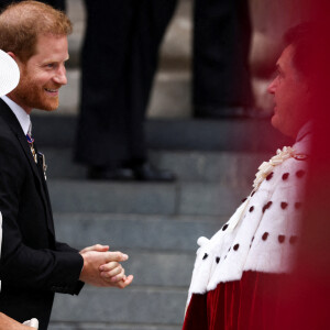 Le prince Harry, duc de Sussex et Meghan Markle, duchesse de Sussex - Les membres de la famille royale et les invités lors de la messe célébrée à la cathédrale Saint-Paul de Londres, dans le cadre du jubilé de platine (70 ans de règne) de la reine Elisabeth II d'Angleterre. Londres, le 3 juin 2022.