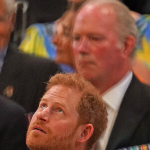 Le prince Harry, duc de Sussex et Meghan Markle, duchesse de Sussex - Les membres de la famille royale et les invités lors de la messe célébrée à la cathédrale Saint-Paul de Londres, dans le cadre du jubilé de platine (70 ans de règne) de la reine Elisabeth II d'Angleterre. Londres, le 3 juin 2022.