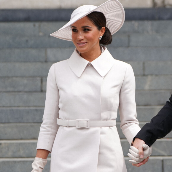 Meghan Markle - Les membres de la famille royale et les invités lors de la messe du jubilé, célébrée à la cathédrale Saint-Paul de Londres le 3 juin 2022  The Duke and Duchess of Sussex arrive for the National Service of Thanksgiving at St Paul's Cathedral, London, on day two of the Platinum Jubilee celebrations for Queen Elizabeth II. Picture date: Friday June 3, 2022. 