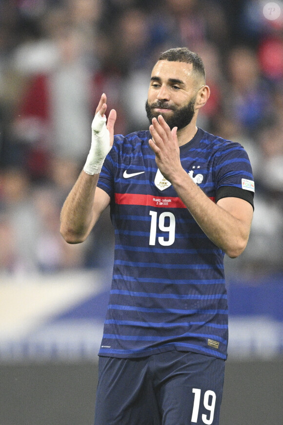 Déception de Karim Benzema (France) lors du match de Ligue des nations opposant la France au Danemark au stade de France, à Saint-Denis, Seine, Saint-Denis, France, le 3 juin 2022. Le Danemark a gagné 2-1. © Jean-Baptiste Autissier/Panoramic/Bestimage 