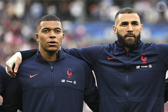 Kylian Mbappe (France) / Karim Benzema (France) lors du match de Ligue des nations opposant la France au Danemark au stade de France, à Saint-Denis, Seine, Saint-Denis, France, le 3 juin 2022. Le Danemark a gagné 2-1. © Jean-Baptiste Autissier/Panoramic/Bestimage 