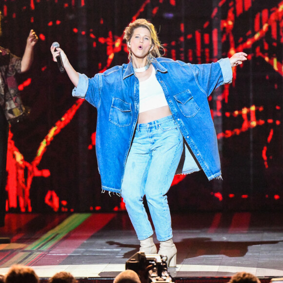 Exclusif - No Tabloids - Selah Sue - Enregistrement de l'émission "La Chanson de l'Année 2022" à Toulon, diffusée le 4 juin sur TF1. © Bruno Bebert-Jean-René Santini / Bestimage