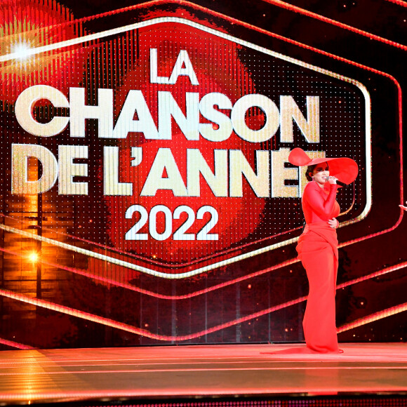 Exclusif - No Tabloids - La Zarra et Nikos Aliagas - Enregistrement de l'émission "La Chanson de l'Année 2022" à Toulon, diffusée le 4 juin sur TF1. © Bruno Bebert-Jean-René Santini /