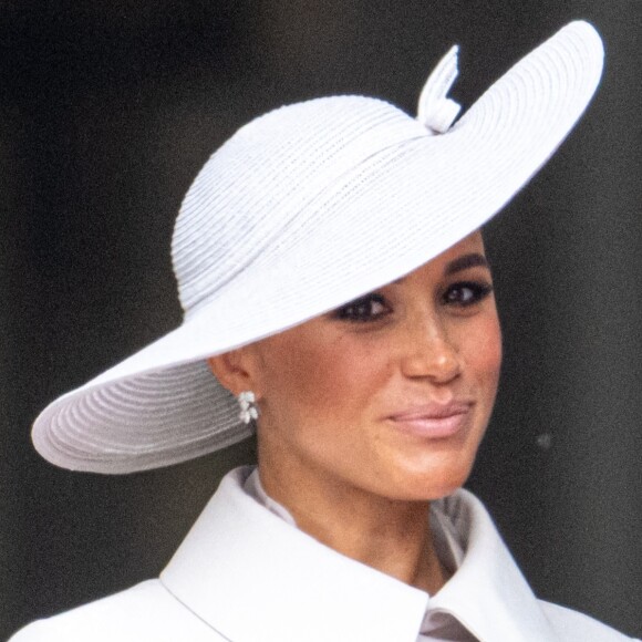 Meghan Markle, duchesse de Sussex - Les membres de la famille royale et les invités lors de la messe célébrée à la cathédrale Saint-Paul de Londres, dans le cadre du jubilé de platine (70 ans de règne) de la reine Elisabeth II d'Angleterre. Londres, le 3 juin 2022.