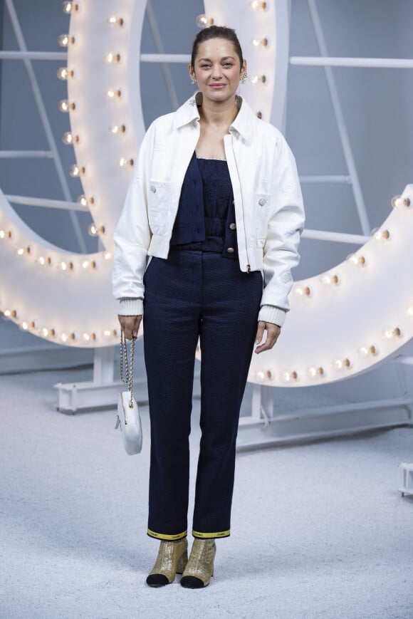 Marion Cotillard - Photocall du défilé de mode prêt-à-porter printemps-été 2021 "Chanel" au Grand Palais à Paris. Le 6 octobre 2020 © Olivier Borde / Bestimage 