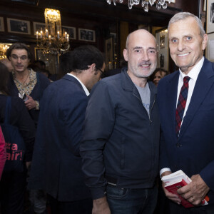 Gilles Muzas, Jean-Charles de Castelbajac - Remises du Prix du Livre de l'Art de Vivre Parisien, du Trophée du Fouquet's et du Prix de la Mairie du 8e. Paris, le 8 juin 2022. © Jack Tribeca / Bestimage