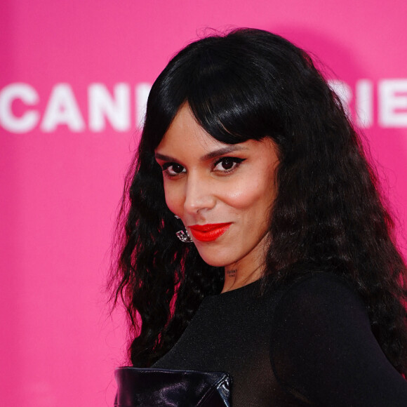 Shy'm (Tamara Marthe) - Photocall lors de la 5ème saison du festival International des Séries "Canneseries" à Cannes le 4 avril 2022. © Norbert Scanella / Panoramic / Bestimage 