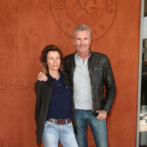 Denis Brogniart et sa femme Hortense Brogniart - Célébrités dans le village des internationaux de France de tennis de Roland Garros à Paris, France, le 6 juin 2019. © Jacovides-Moreau/Bestimage 